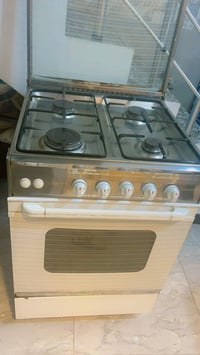 طباخ مصري نوع يونيفرسال اربع عيون شغال طباخ وفرن اربع عيون للبيع السعر...