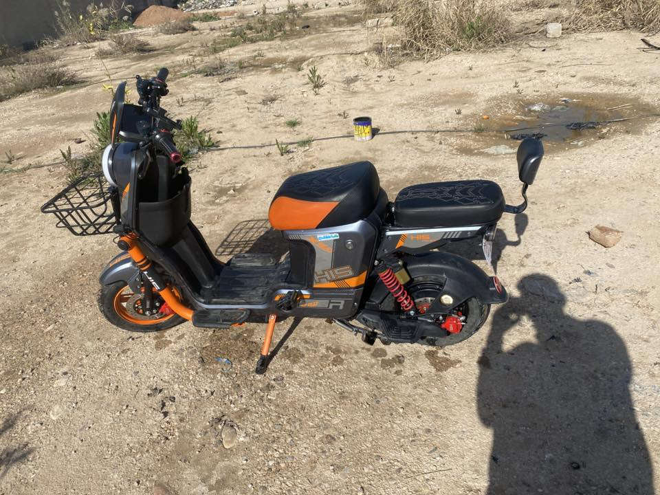 اسلام عليكم ماطور شحن فول موصفات ما ناقصو اي شي السعر ٤٠٠ وبي مجال متواجد على الفيس وهذا رقمي ***********
