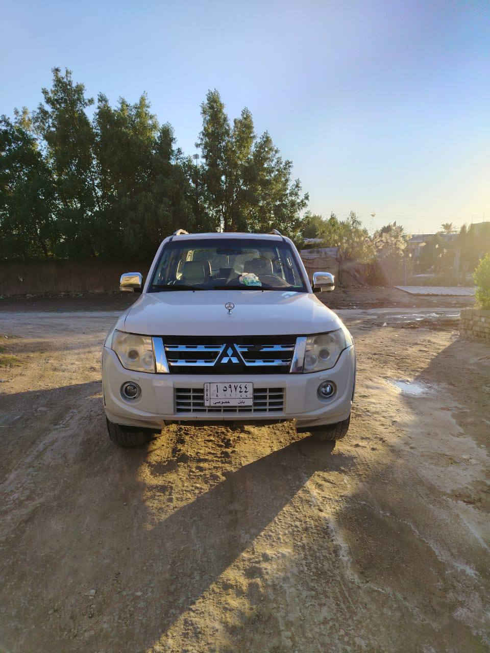 السلام عليكم
باجيرو حبتور 14
بيع فقط
فول مواصفات 
فتحه 
شاشه كبيره 
كامره خلفيه 
تحكم ستيرن 
تبريد ❄️+ تدفئه
تخم تأير
كشنات جلد+ كهربائي
محرك + كير مكفول 
فور ويل 
حساس خلفي 
السعر 165
مكان بابل
فقط باب السائق مبدل 
***********
