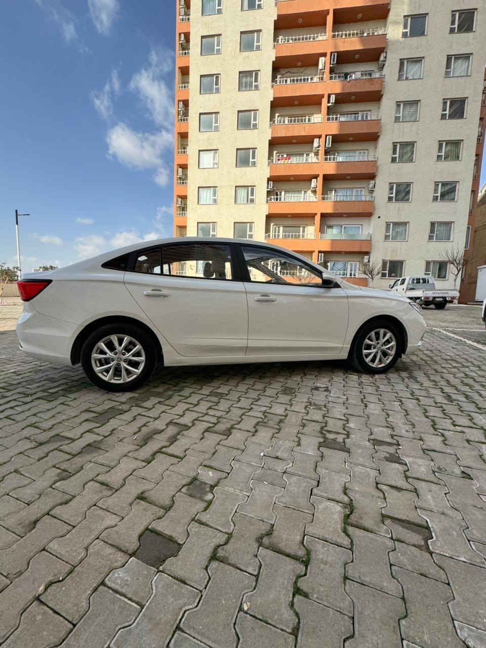 فرۆشتنی خێرا نرخی گونجاوە ئەگەر کڕیاری 

لایکی پەیچ بکە و کۆمێنت بنووسە راستەوخۆ نرخت پێ دەگات 
لۆکەسەیارەکە دیناری مەسرەفی نییە
mg2024ستاندارپلاس
١٨هەزاررۆیشتووە

ژمارەکە ڤایبــەر واتس ئاپ هەیە 
***********
دووپەڵەساردی هەیە بێ کرانەوە
لەسلیمانیە
