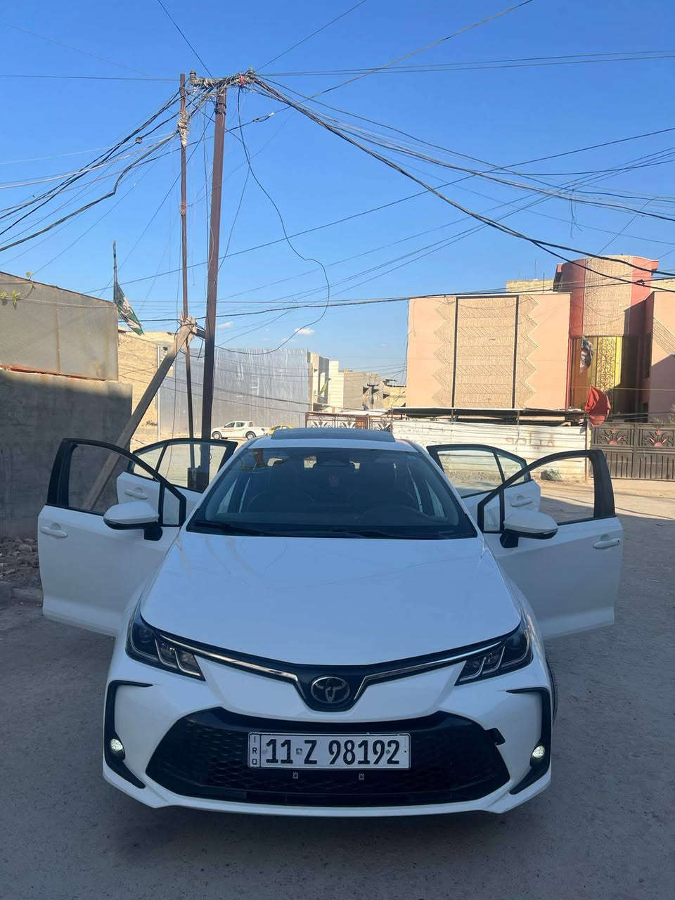 كورلا هايبرد 2024 شكل الخليجي  علامه سوده فول للاخير  ماشيه 14 الف رقم بغداد الإنكليزي   
فتحة سقف
رادار 
تحذير عند خروج عن المسار 
مثبت سرعة 
اكواب حار بارد 
قيادة ذاتية 
بريك ذاتي عند حاجة 
وضعيات قيادة 3
زر EV 
اوتو هولد 
هند بريك ذكي بصمة 
 فول تحكمات ستيرن 
شاشة كبيرة كار بلي +حاكية 
ويل كب تيوتا 
بك لايت لد اضواء زينون +كشافات زينون 
شاشة عدادات دجتل 
اشاير مري 
تبريد قطعتين ثلج ❄️ 
منافذ طاقة بل خلف  وبل امام 
زر اوتو لايت عالي 
اربع جام اوتو 
داخل جلد بلادي
أناره داخلية لد 
دخول ذكي بدون مفتاح 
ترحيب عند اقتراب السعر   150وبيه مجال الهاتف ***********
