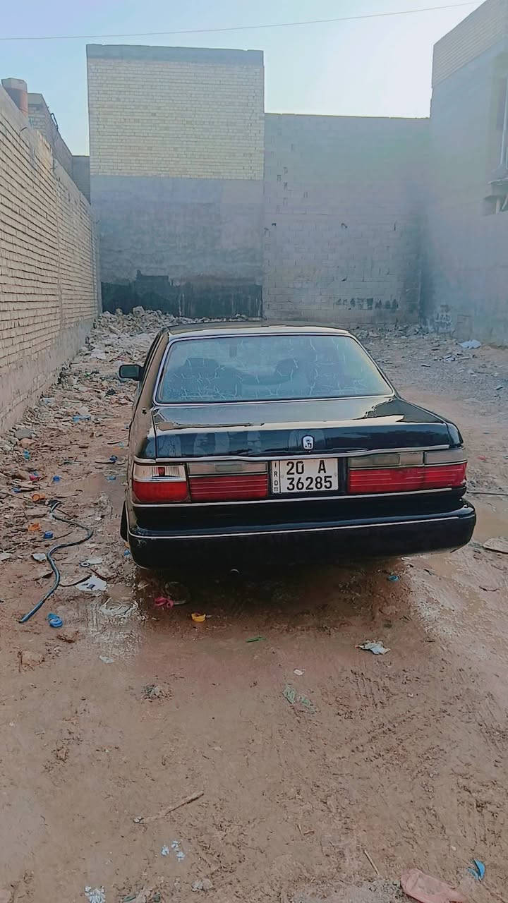 السلام عليكم بونتيشا موديل 94 مصبوغه حزام سياره بلاديه هزه جديده رقم انكليزي ديالى السعر 30وبيها مجال مكان بغداد البلديات رقم الهاتف غير متواجد عل فيس***********مو شراي لاتتصل
