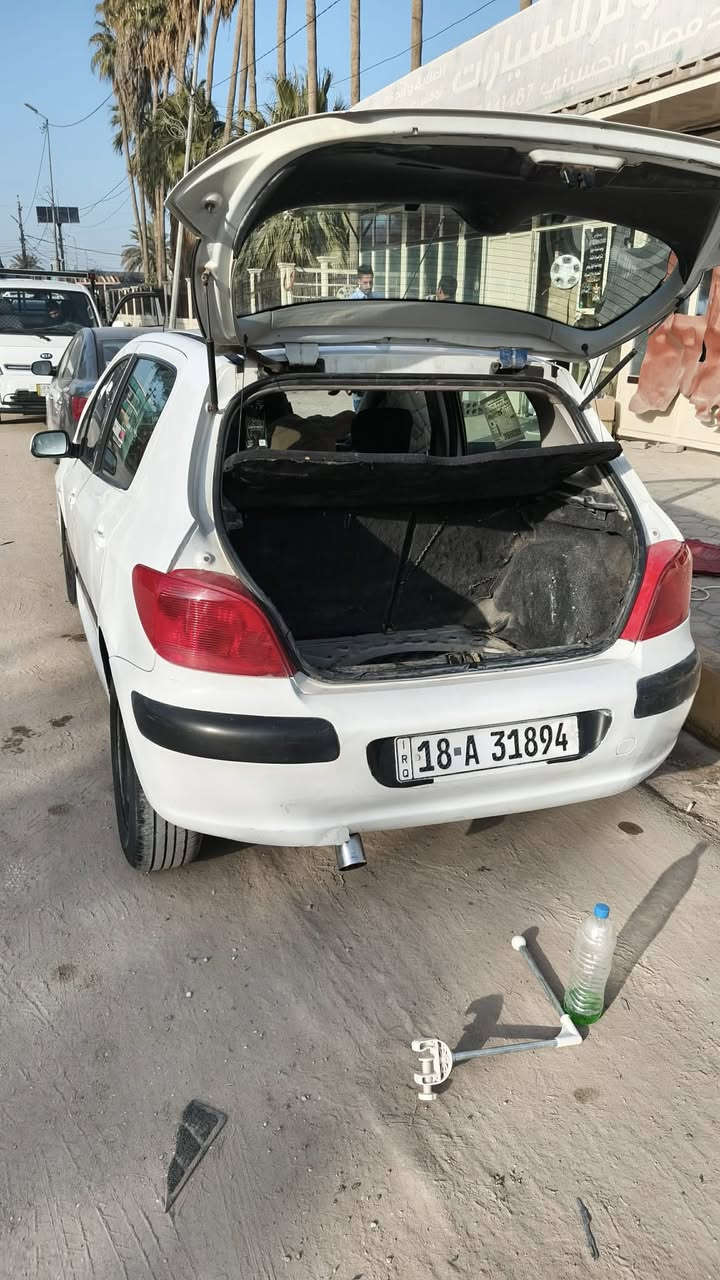 بيجو ٣٠٧ موديل ٢٠٠٥ كير ومكينه خير من الله تبريد شغال  السعر ٥١ وبيها مجال  ***********
