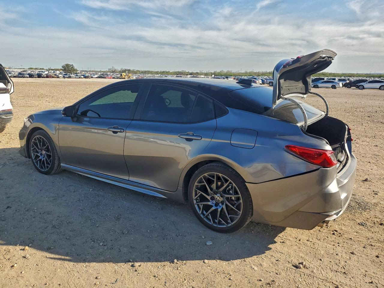 2025 TOYOTA CAMRY XSE

*********** :📞 
*********** :📞
السعر :  يحدد حسب مزاد
تاريخ المزاد :   1/15 يوم الخميس  
الضرر : حسب الصور المرفقة 
بيع وشراء كتب شهداء 
شراء سيارات تحت الموديل لمن لديه كتاب ضباط 
لو كتاب دبلوماسي 
بالامكان ادخالها بكتاب ذوي الشهداء باعفاء كمركي مع اعفاء الرقم 

🔺نتكفل بالسيارة لحين وصولها 
🔺اي استفسار مراجعة المكتب 
🔺 اوقات العمل كل ايام الاسبوع من الساعة ال 5 عصراً ماعد يوم السبت و الاحد عطلة المزاد
🔺 عملنا شراء السيارات من المزادات الامريكية والكندية
🔺لدينا تقرير Carfax مجاني لفحص السيارة قبل دخولها المزاد 
🔺 نشحن من جميع الموانئ الامريكية والكندية وبأسعار شحن تنافسية 
🔺نشحن الى دبي و عمان و البصرة و كردستان و تركيا  
🔺لدينا ورشة تصليح في دبي 
🔺لدينا معقب لتخليص السيارات (حرة او معوقين او ذوي الشهداء ) و ايصالها الى الزبائن
📍العنوان : موصل حي الوحدة مقابل معهد صناع الامل 
🔺اوقات الدوام من 4 عصراً وحتى ال11 ليلاً كافة ايام الاسبوع 
☎️ للاستفسار الاتصال على الرقم
م.علاء ابو فهد 
 
*********** :📞 
*********** :📞 ￼
