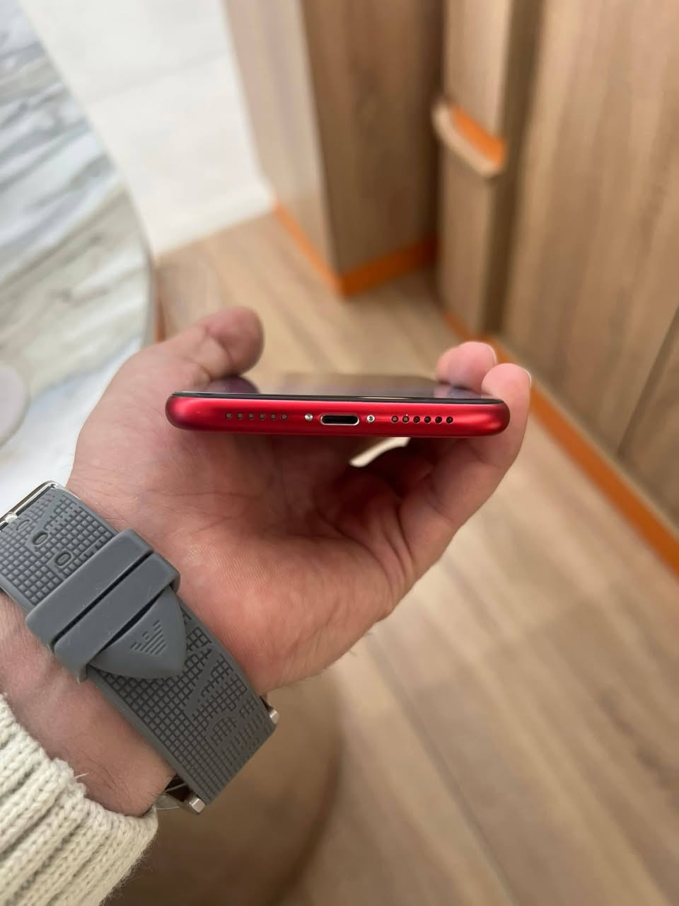 السلام عليكم شباب
#ايفون 11عادي نضيف حيل ذاكره 128
#بطاريه 73 جهاز غير مفتوح نموذج M
سعره 250 
مكان الضلوعيه
***********
