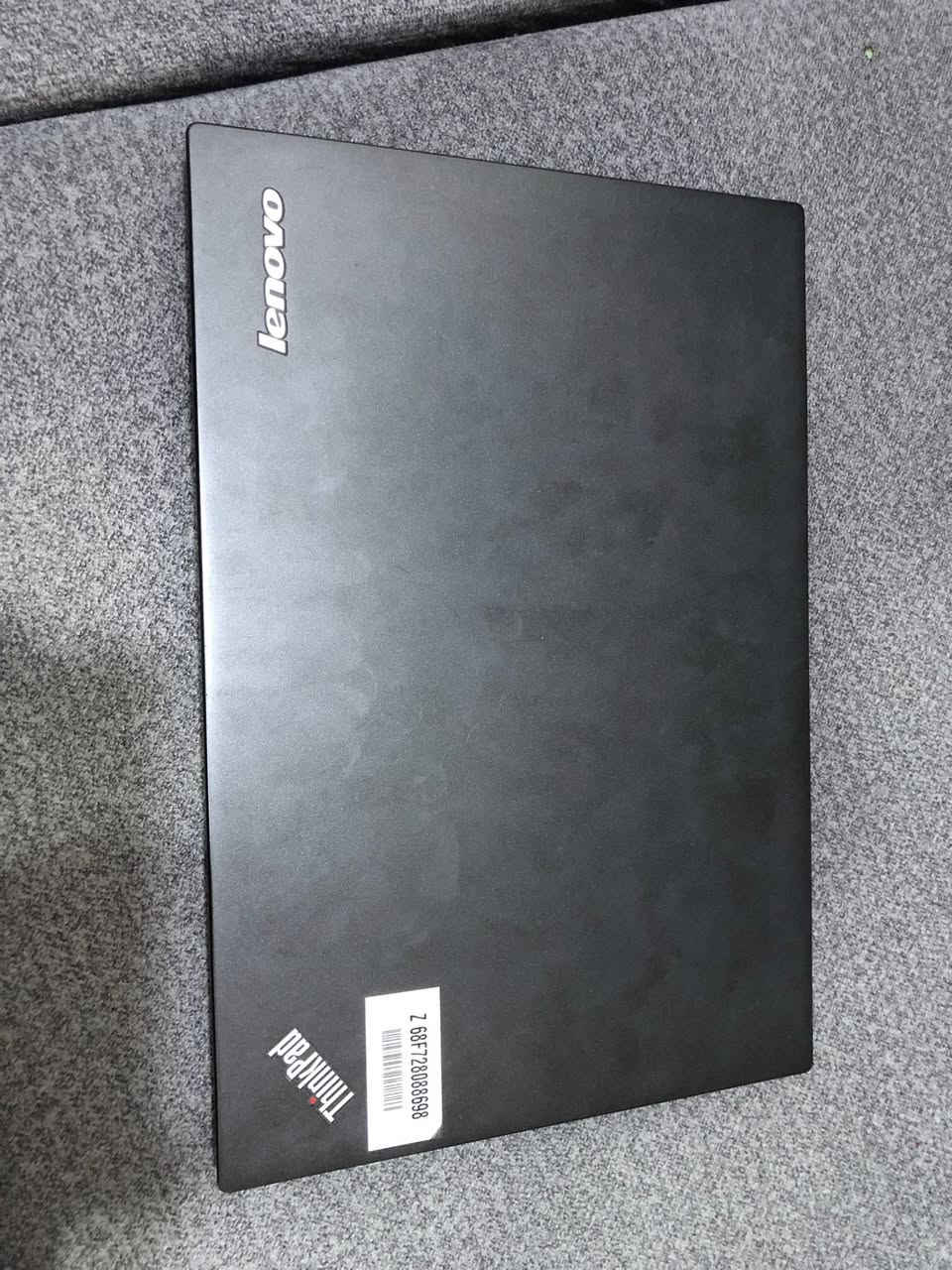 لابتوب لينوفو ثينك باد
ذاكرة 256 SSD
رام 8 
دبل بطارية بالشحن حيل زين 
الجهاز نظيف حيل 
يشغل جميع برامج التواصل وبرامج الهندسة والعاب السوني 
السعر 125 
رقم الهاتف/***********
