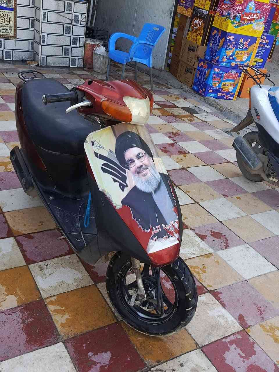 دراجه ساسوكي للبيع كامله من كلشي ما عده سلف لباتري ضعيف بس شغال السعر ب200 وبيهه مجال حك الجيه ***********
