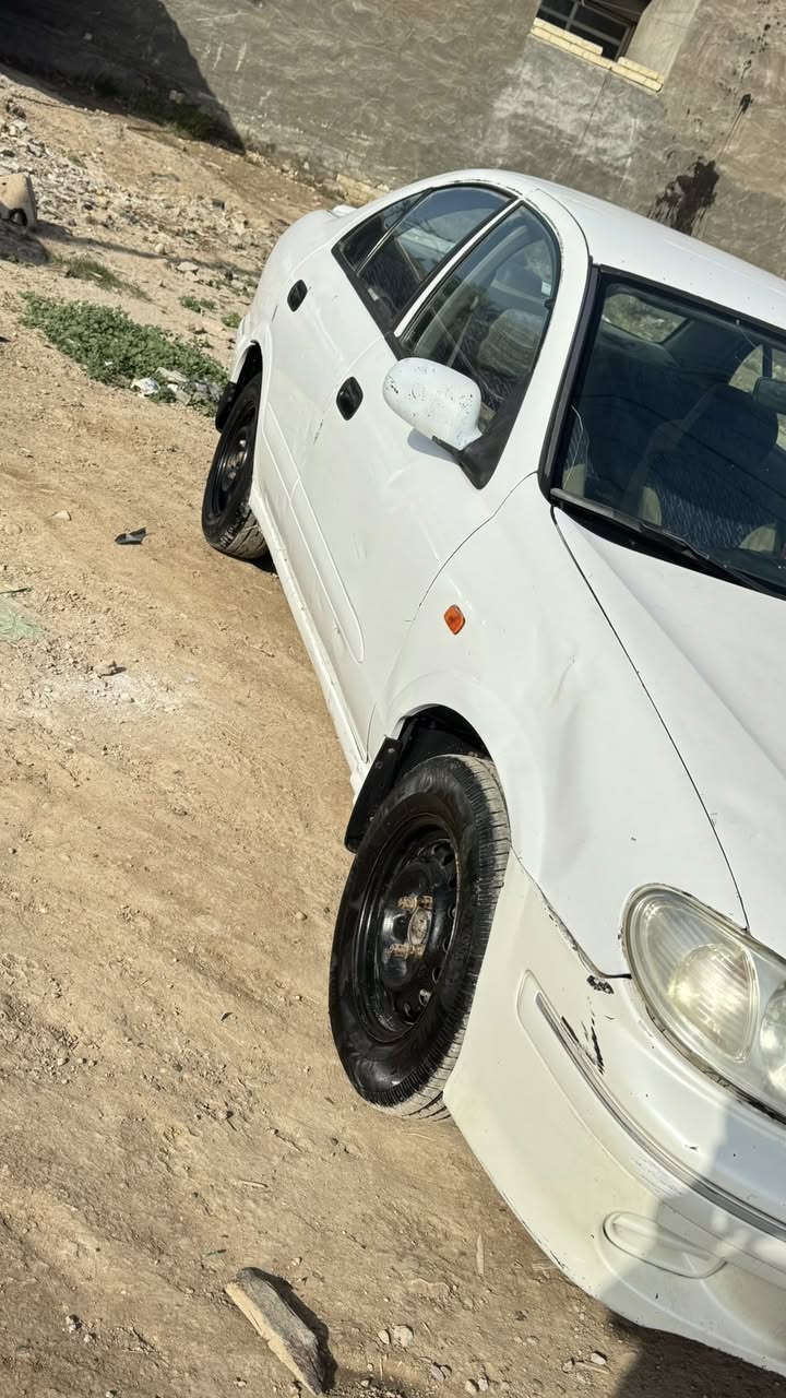 سلام عليكم نيسان سني 2001 رقم بغداد  كير وتو كير  بلادي ما محور  تخم تاير جديد مكان بغداد سعر 55 وبيها مجال تصال ***********
