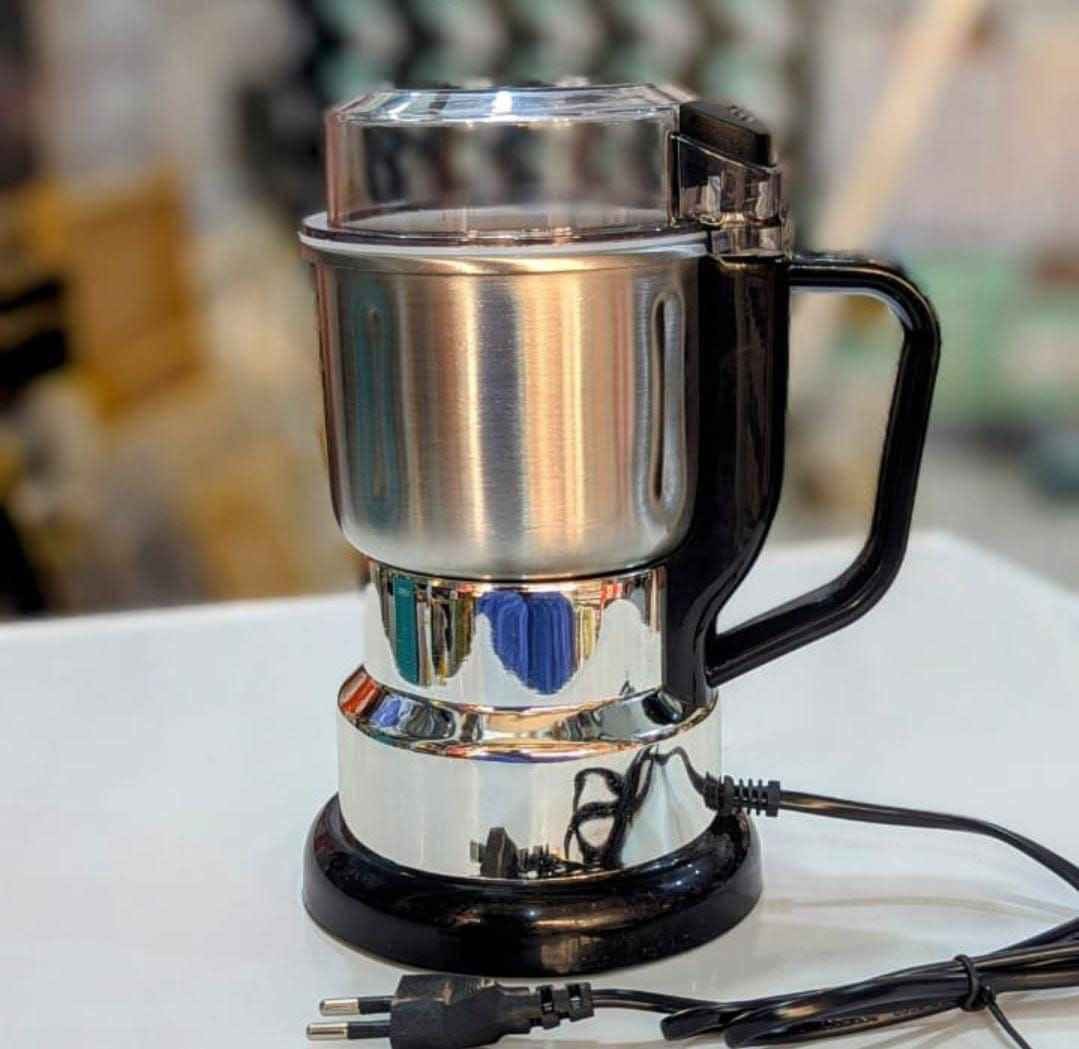 تعبتي شلون تطحنين القهوة والتوابل والبقوليات 🙂‍↔️
جبتلج هذي المطحنه سهلة وسريعة واصلية😍

 تحتوي 8شفرات كبير وصغير تشتغل ع الكهرباء يعني تبقى ببيتج دوم 😍🩵
راسليني خاص البصرة, العراق


**إذا كنت صاحب هذا الإعلان وتريد حذفه لأي سبب، رجاءا أرسل رسالة إلى الدعم الفني**