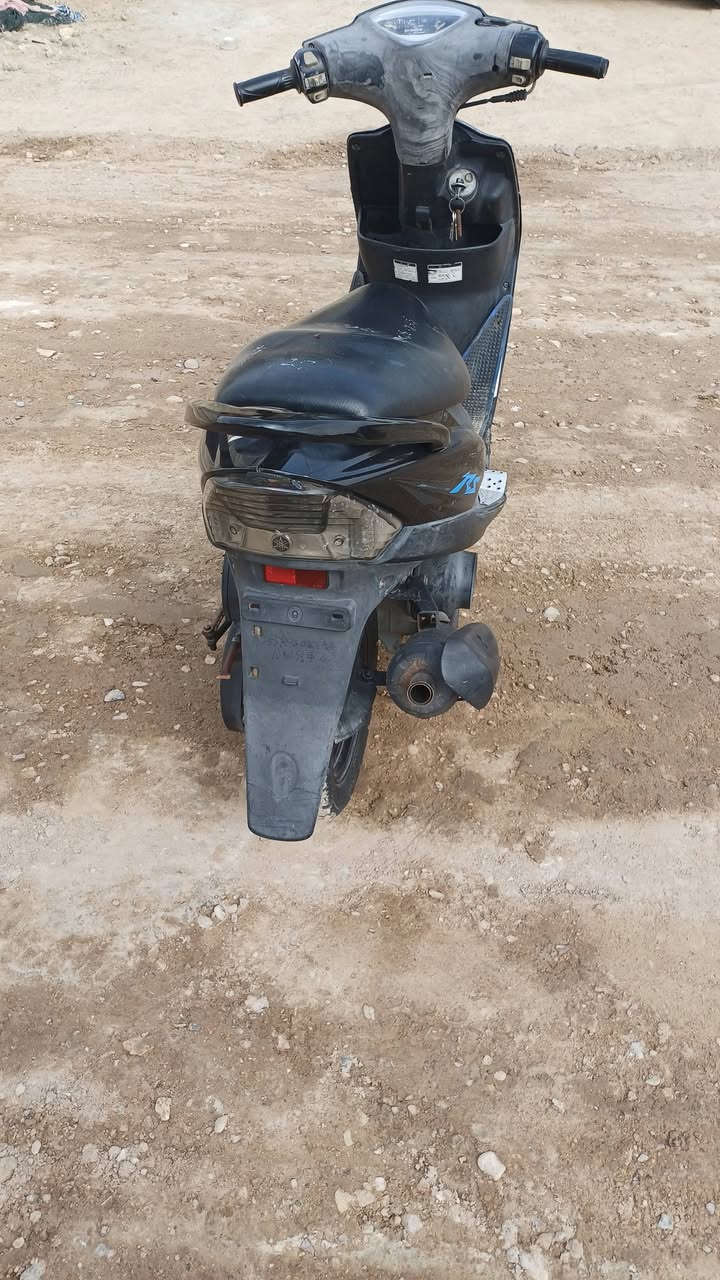 سلام عليكم دراجه ماكس عدله للبيع دراجه نضيفه تخبل برغي مامفتوح بيه كفاله نهضه وسرعه تخبل سعر 900وبيه مجال مكاني بصره قضاء المدينه ***********
