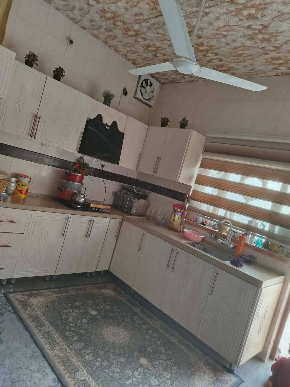 يارزاق ياالله السلام عليكم كاونتر تزكام درجة اولى مابي اي ضرر ويا طباخ داخلي من ضمن الكاونتر جديد مامستعمل نهائي ويا شافطه مامستعمله نهائي وسله داخليه من ضمن الكاونتر مكانه حله حي الصحه بمليون و750وبي مجال مستعجلين بلبيع بسبب النقل وثلاجه ب300بيه مجال


**إذا كنت صاحب هذا الإعلان وتريد حذفه لأي سبب، رجاءا أرسل رسالة إلى الدعم الفني**