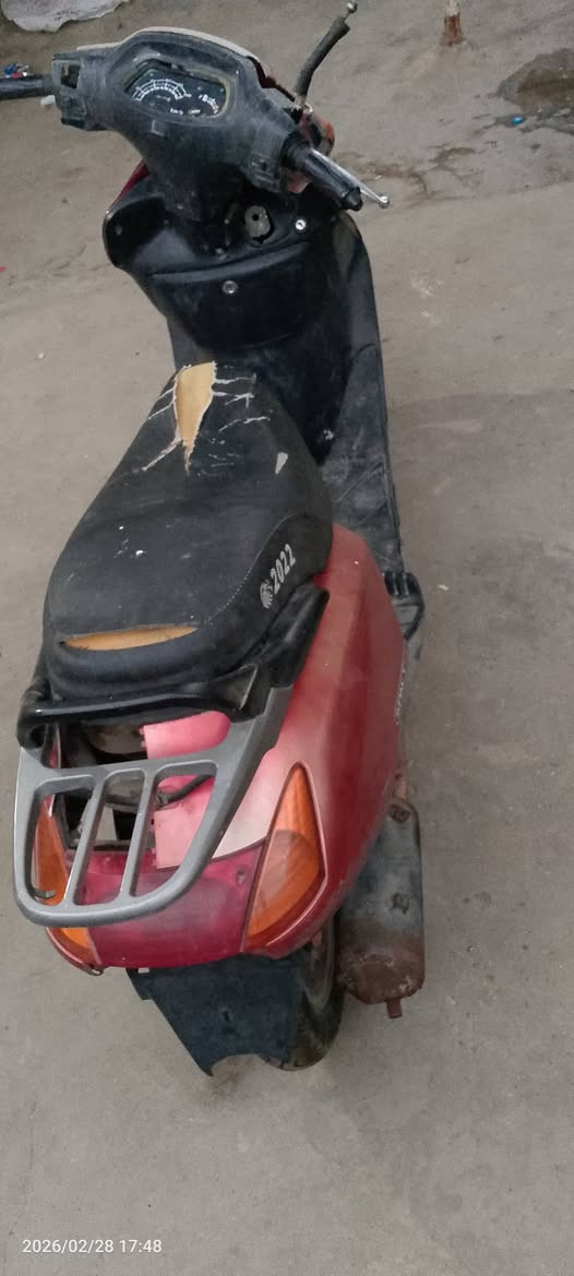 دراجه سبيسي
جانت متروكه وطافيه ماعرف شبيها
200 وبيها مجال قليل مكاني بصره الامن داخلي ***********
