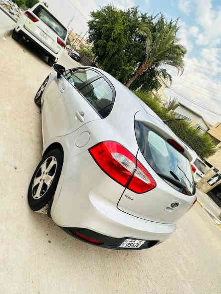 للبيع كيا ريوو 2012
خليجيه مكفوله منل ضرر والصبغ والتبديل 
عدا قطعه وحده بخخ فقط 
سياره جداً نظيفه 
فووووول مواصفات 
سلايد رووف
محرك 1600 دووش المرغوب الكبير 
كير اوتوماتيك AT 
صدر نظيف 
تخم تاير جديد 
ويل كب بلادي 
مري شفط وأشاير بالمري 
تحكمات ستيرن 
جنطه بصمه 
تبريد ثلجج
سياره جاهزه ونظيفه خاليه من كل نقص 
العداد 140 حقيقي 
رقم بغداد الدولي الجديد 
هزه جديده 
سنويه جديده بأسمي 
السعر 90 ورقه وبيه مجال بسيط 

***********
