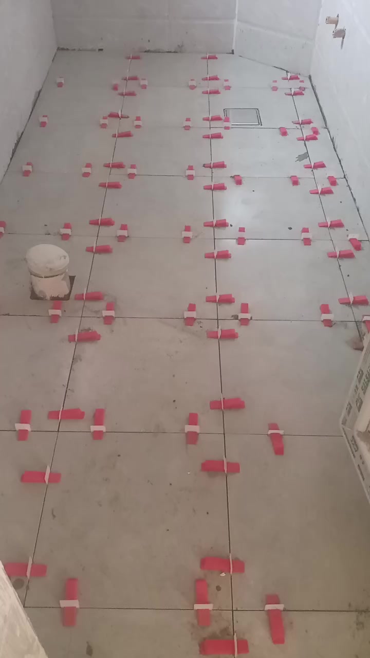 عمل سيراميك جداري وارضي ***********
