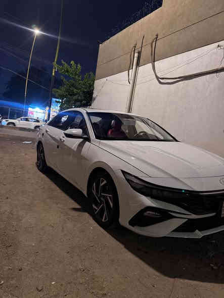 سلام عليكم 

النترا موديل ٢٤ مكفوله كفاله عامه جديدة ماشية ١٦ الف فول مواصفات خليجي تحكمات كشن وستيرن ومرايا جانبية السيارة خير من الله ٤ أنظمة قيادة دبل نوزل ١٥٠٠ سعرها ١٥٥ وبيها مجال تحويل ثاني يوم 

السيارة خير من الله جديدة بمعنى الكلمة امانة الله 

ورقمها كلش حلو 

المكان بغداد الوزيرية 

***********

وبي واتساب بغداد
