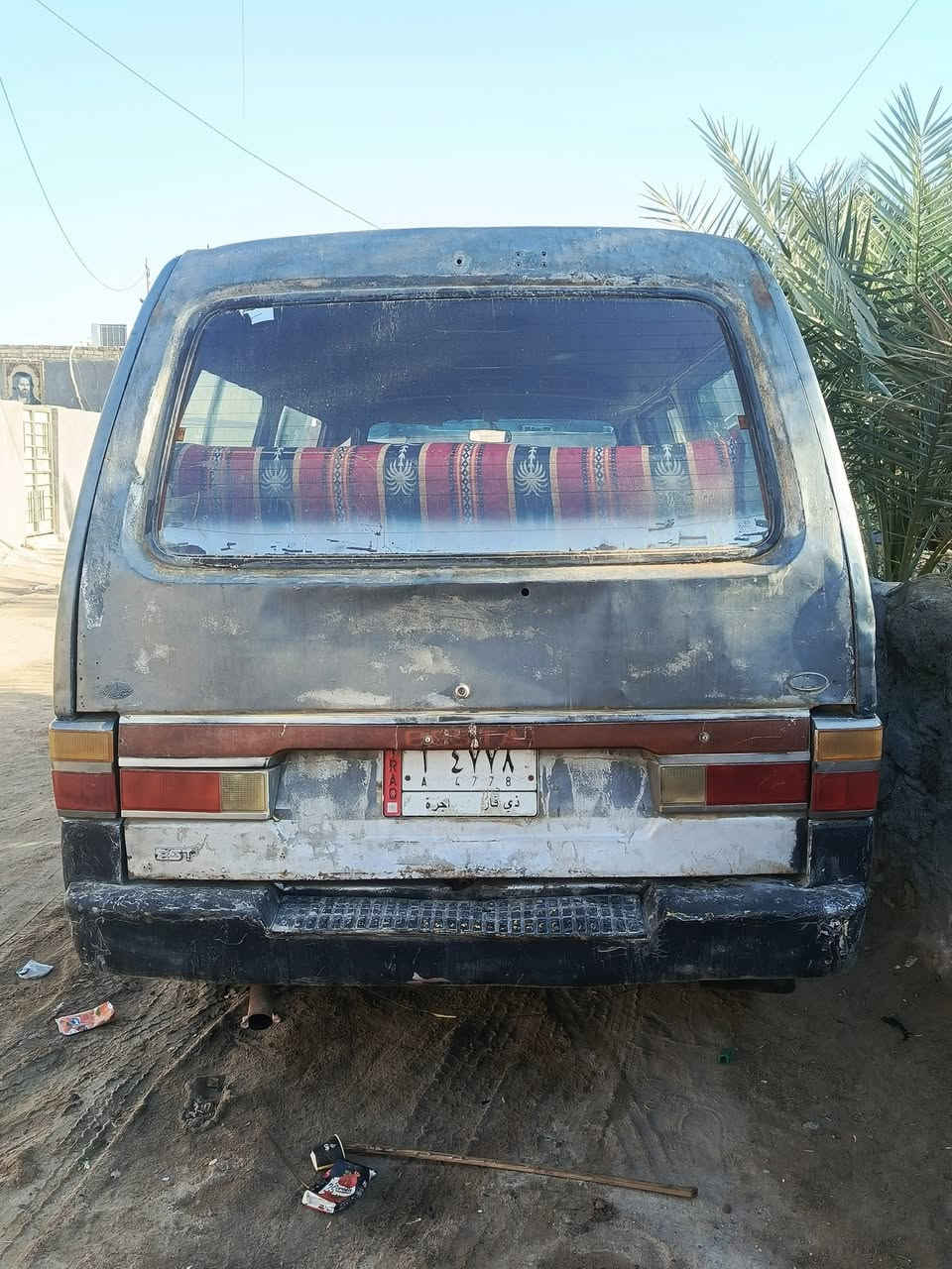 سلام عليكم سياره بسته لبيع 
رقم الهاتف،،  ***********
