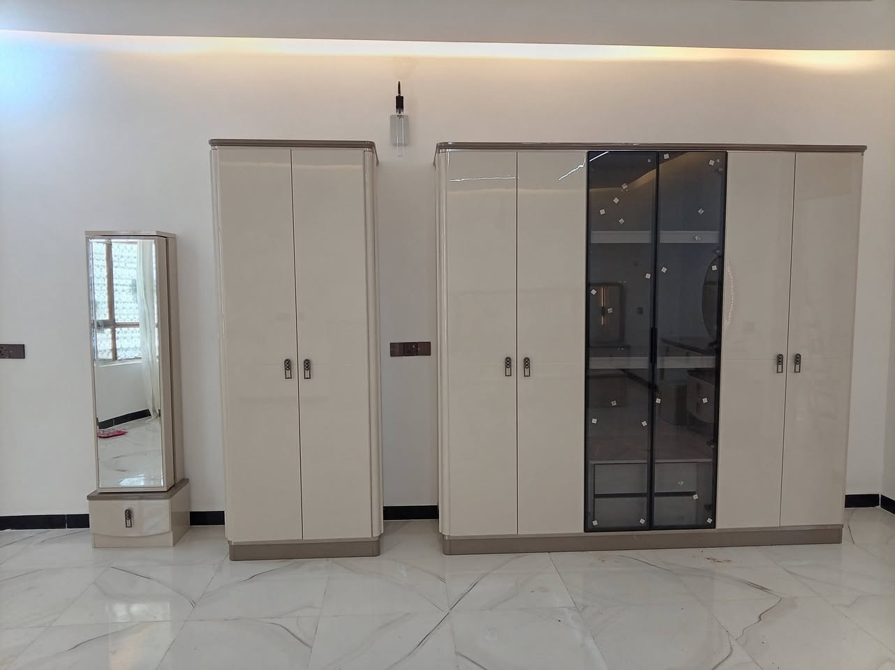 جمال غرف نوم تركي اصلي
ضهر بلوك برغي جوي حديد صبغ حراري ضمان فتح وشد أكثر 10مرات
معا اسعار جمله شد ونقل مجاني جميع محافظات
الحجز مراسله صفحه
*********** واتساب
