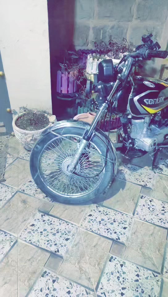 🦅- السلام عليكم /دراجة تايكر سونك للبيع/
/الموديل- 2024.  دراجة
/دراجه نضيفه ماشالله خير من الله مثل ماموضح بلصور/
/لايت زنون عالي وناصي / دبل اشاير كلهه شغال /
/للبيع فقط وليس للمراوس 💀/
//المكان - تكريت شارع الزهور//
//الاتصال - على - هذا الرقم/( *********** )
/واتساب موجود/
