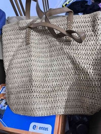 جنطة خوص • اكسسوارات شخصية