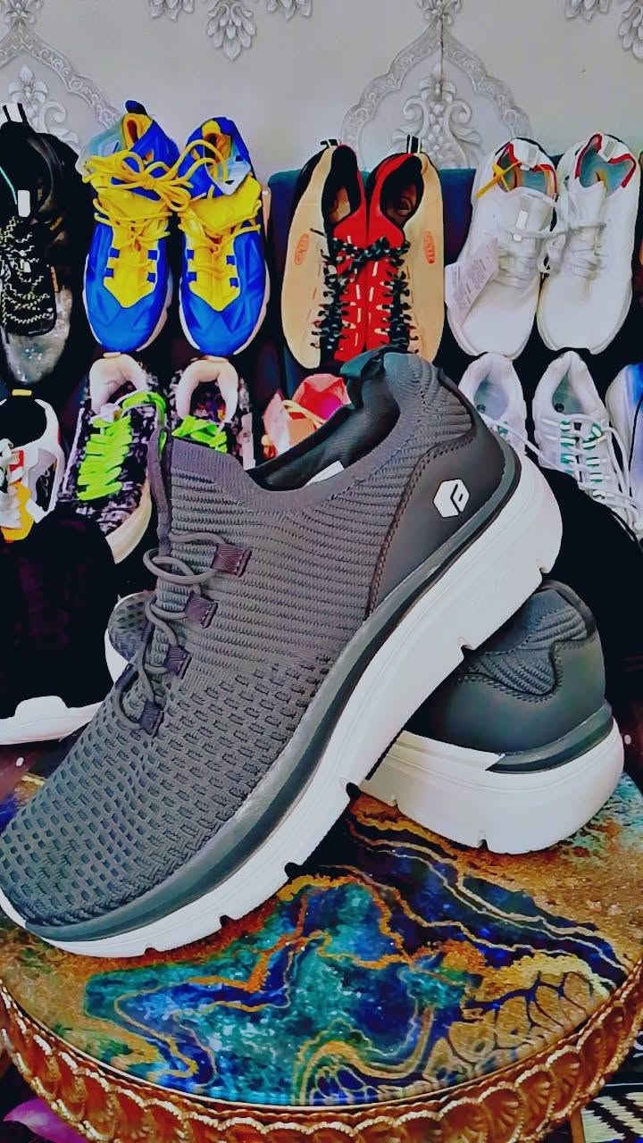 سلام عليكم شلعه احذيه باله شرط سوبر كريم ومستخدم وغير مستخدم 💯بيهم قيسات خاصه 47او48كل قياسات موجوده 40وفوك 💯الوان مختلفه قيسات مختلفه 💥عنوان بغداد الشعله هاتف ***********يوجد مفرد
مجموع القطع 100
