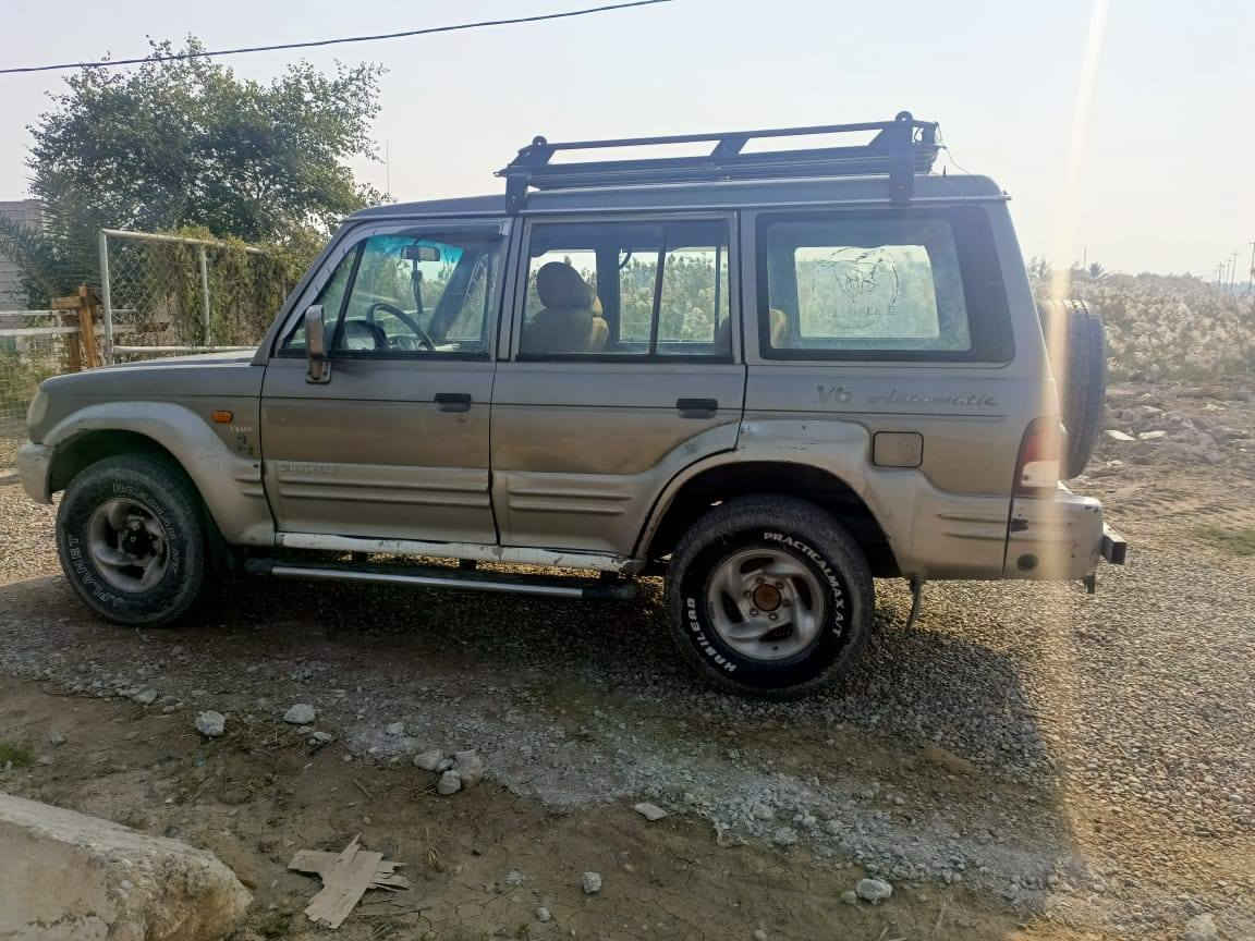 السلام عليكم 
رقم كركوك مشروع وطني رقم جديد 

كالوبر موديل ١٩٩٩
لا صبغ لا ضربة لا تبديل 
سيارة جاهزة من كل النواحي 
كير عادي كير مكينه اكسل شاصي كله مكفول 
نضامين بانزين +غاز 
مشدول الها منضومه غاز اصلية 
سعر ٥٥ 
مكاني ديالى بعقوبة 
***********
