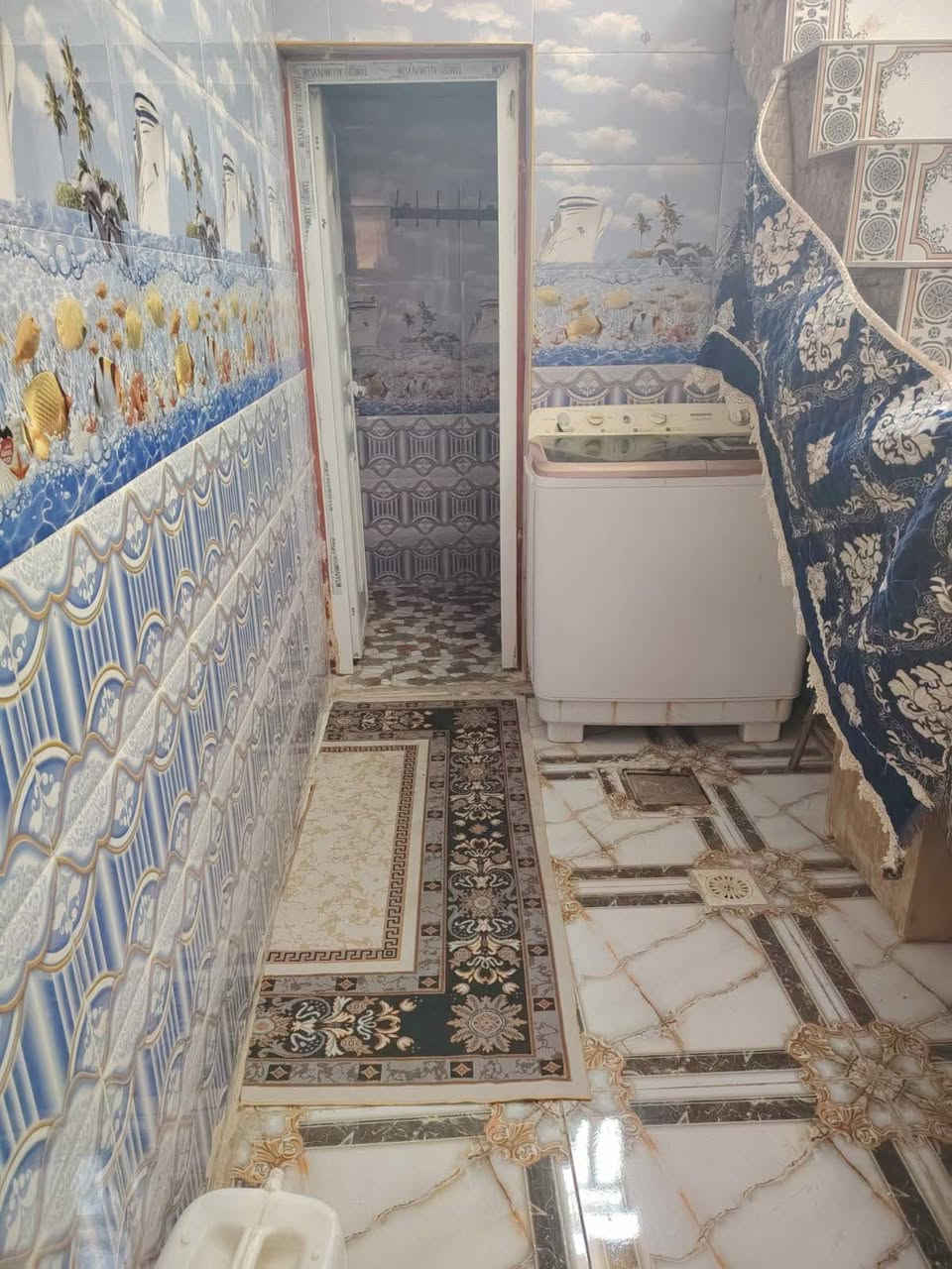 دار للبيع الموقع خلف كراج الرميثة  الموحد  زراعي
المساحة 115م.   بناء طابوق مسلح غرفة نوم وحدة مطبخ هول براني صحيات داخلية وخارجية للا ستفسار اتصل على رقم الهاتف حــــــــــــيدر الظالمي ***********
