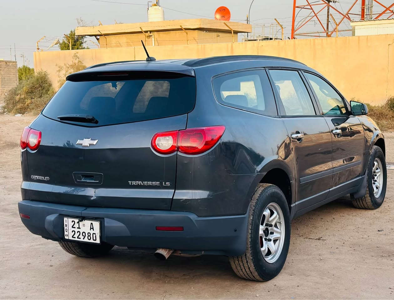 شوفرليت ترافس 2009 مكينه 6 سلندر 3600سبعه  راكب سعر 77 وبيه مجال قليل بيه صبغ 3قطع بدون ظربه وباقي مكفول مواصفات  3قطع تبريد فول ومواصفات واحد على واحد  شاشه امامي واسط كامره  دواره حداديه جديده  كشنات سياحيه مكينه وكير مكفولة مكان سياره ذي قار سوق الشيوخ *********** ناصرية, ذي قار
