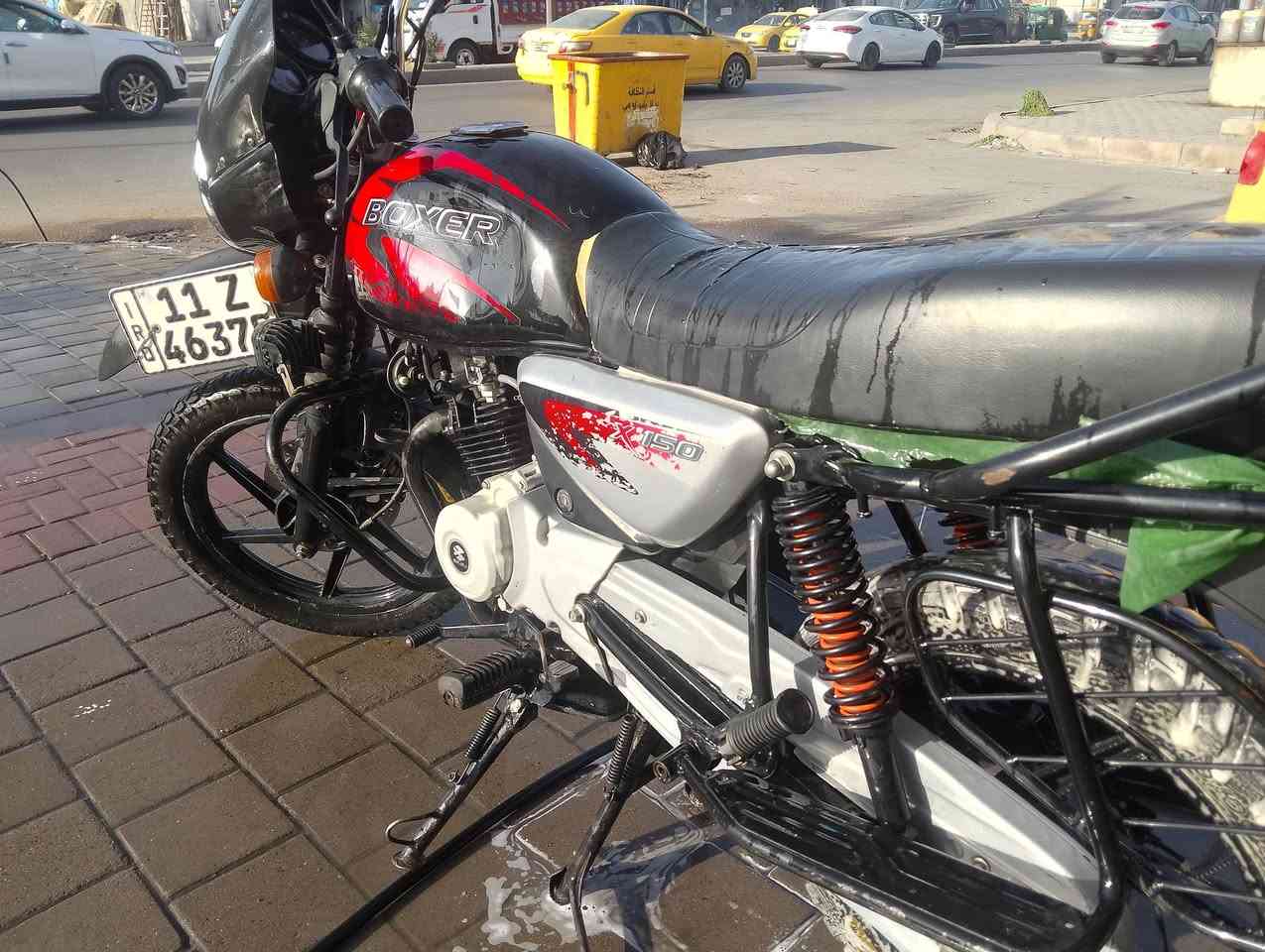 سلام عليكم بوكسر 23 ماشيه 13 الف لدراجه نتركت فتره مكينه برغي ما مفتوح بيهة ستخدام شخصي مكاني بغداد المدنية سعر 2450 رقم وسنويه بسمي ***********
