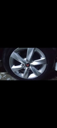 ويل كب حجم 15 اربع براغي متباعد الفتحه الجزيره يعني برهم على 2009 و200...