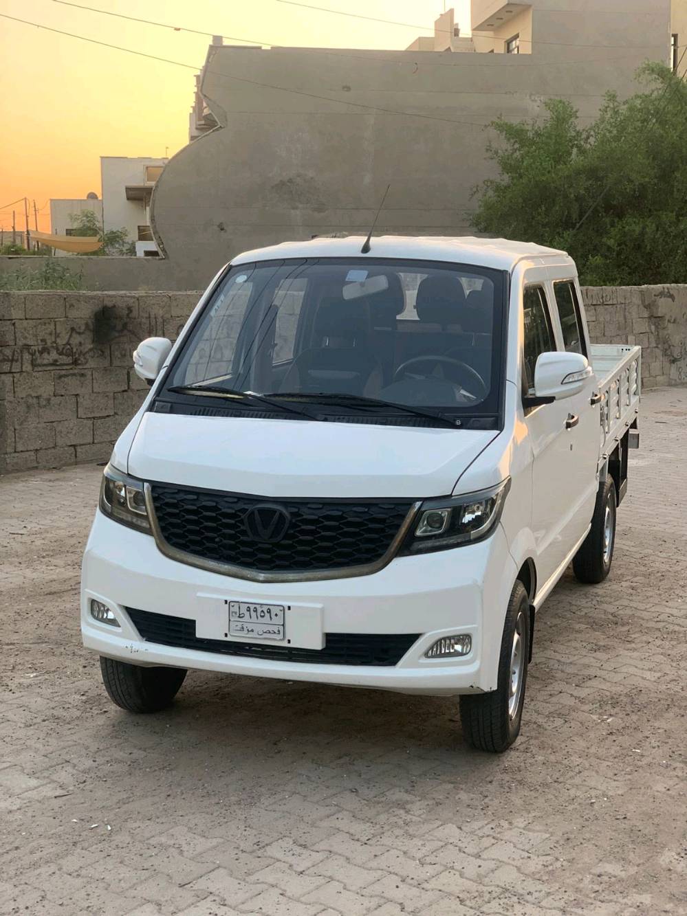 بيك اب موديل ٢٤ شانجان ماشيه ٢٩ الف كيلوا سياره جاهزه كير محرك صدر كوله جديد والسعر  ٧٠ ورقه وبيه شويه مجال