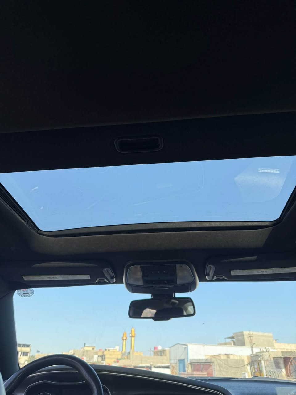 جارجر 2017 السياره مكفوله كفاله عامه فول مواصفات 3600 رقم  اربيل الجديد   السنويه لل 29.تنتهي  مكاني بصره  *********** Singapore
