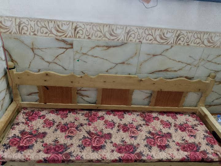 كرويتات للبيع بيهن ضرر بسيط مثل مواضح بالصور بس خشبهن قوي ونظيف ثنينهم ب75 مكان كربلاء


**إذا كنت صاحب هذا الإعلان وتريد حذفه لأي سبب، رجاءا أرسل رسالة إلى الدعم الفني**