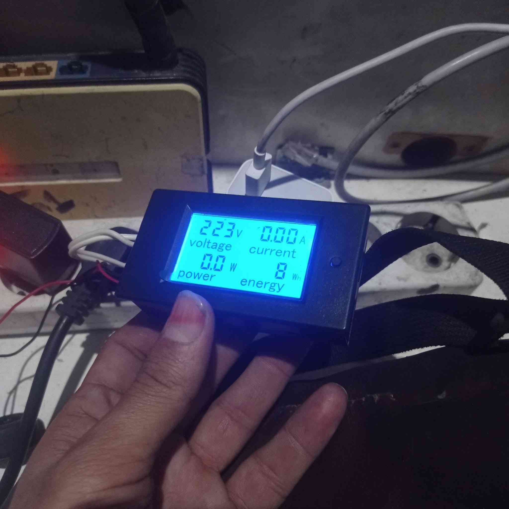 شاشه قياس امبيريه وفولتيه قطعتين عله اول تم 15 الف


**إذا كنت صاحب هذا الإعلان وتريد حذفه لأي سبب، رجاءا أرسل رسالة إلى الدعم الفني**