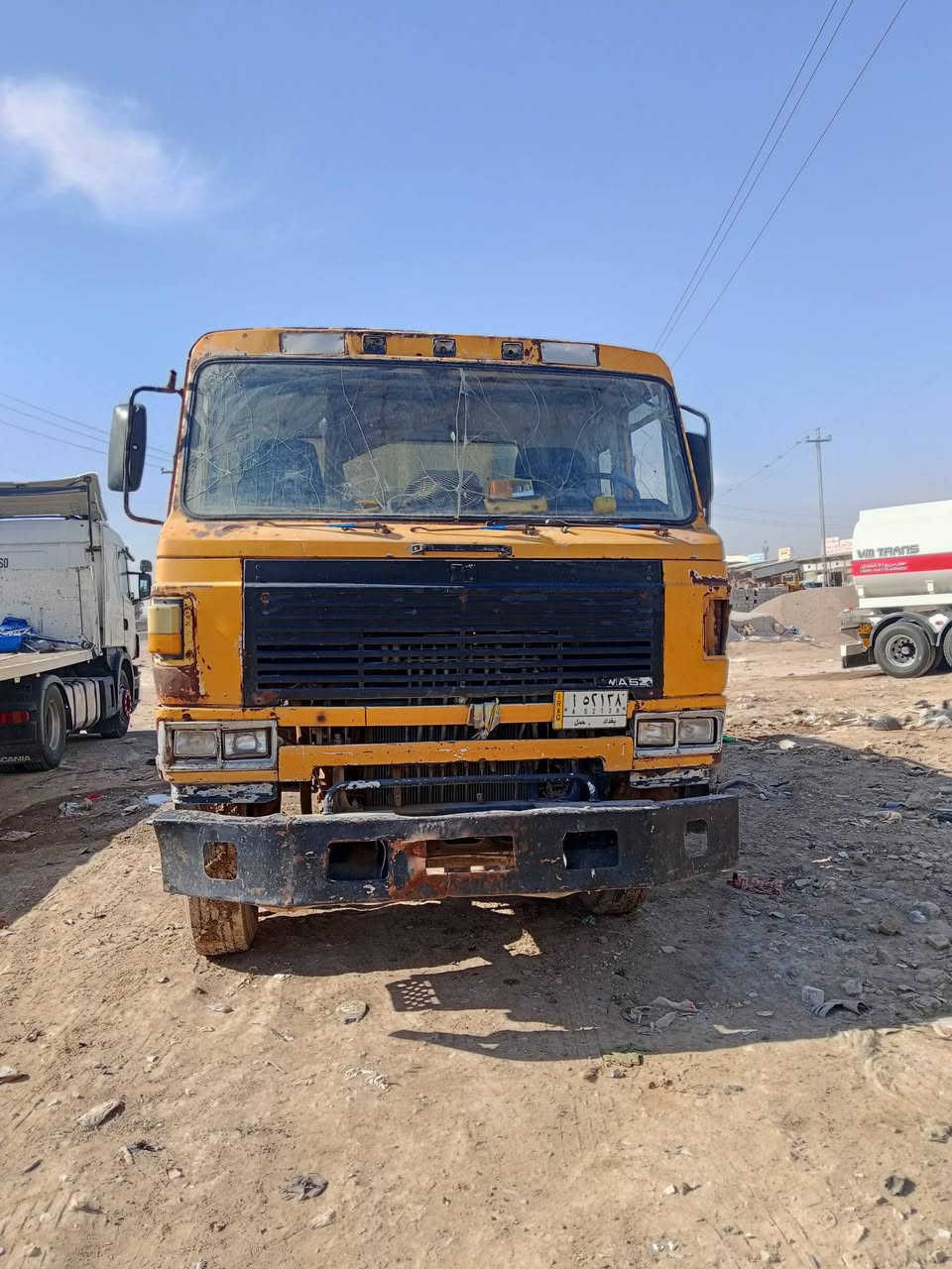 سلام عليكم  سيارة نيسان البيع الاستفسار ***********
