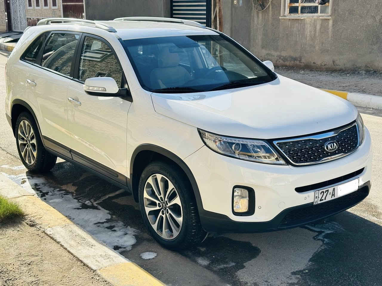 السلام عليكم كيا سورنتو 2014كفاله 4سلندر عامه السياره سبعه راكب 3قطع تبريد حداديه جديده طخم تاير لايتها لد سياره ماشيه 90الف رقم ذي قار سياره احلى من الصور  مكاني ناصريه الشموخ رايدها 178وبيها مجال تفاصيل اكثر اتصل وبلخدمه ***********
