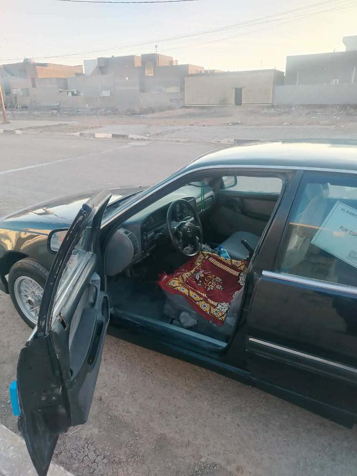 للبيع اوبل اوميكا ٩١ سياره جاهزه من كلشي فقط نقص بطانه سقف رقم انبار تحويل مباشر تخم تاير جديد تخم ويل كب جديد مصبوغه حديد سياره حلوه احلى من الصور مكاني الرمادي جزيره سعره ٣٥ وبيه مجال اتصل وتدلل***********
