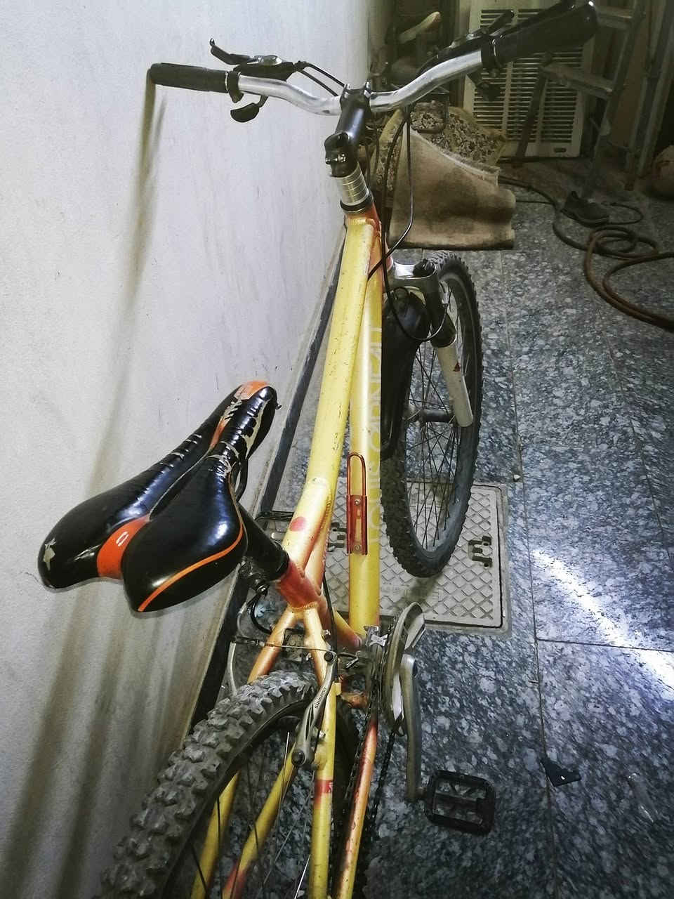 السلام عليكم
بايسكل مستعمل درجه اولى🚴
المنيوم مضاد للصدء يعني ميزنجر اذا يزنجر رجعه
بريكات كله شغال
تبديل امامي شغال بس تبديل خلفي يرادله بس اتضبط السيم يشتغل
للاستفسار خاص
***********
