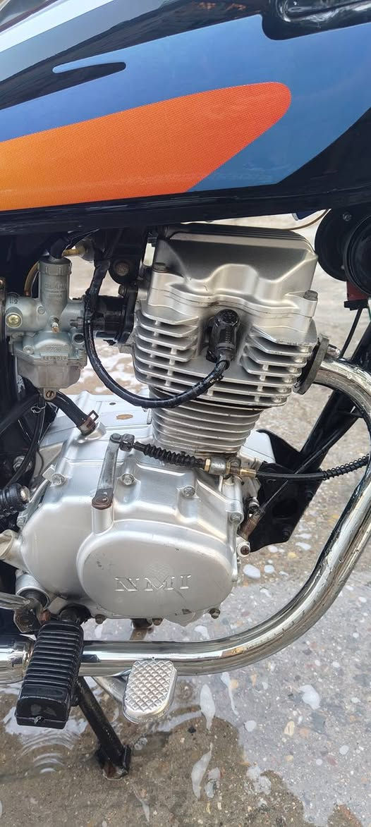 السلام وعليكم دراجه نامه مديل 20 الدراجه رقم وسنويه باسمي الرقم انكليزي السعر 1600 وبيها مجال قليل ما متواجد ع الخاص للتواصل *********** العنوان بصره ابو الخصيب
