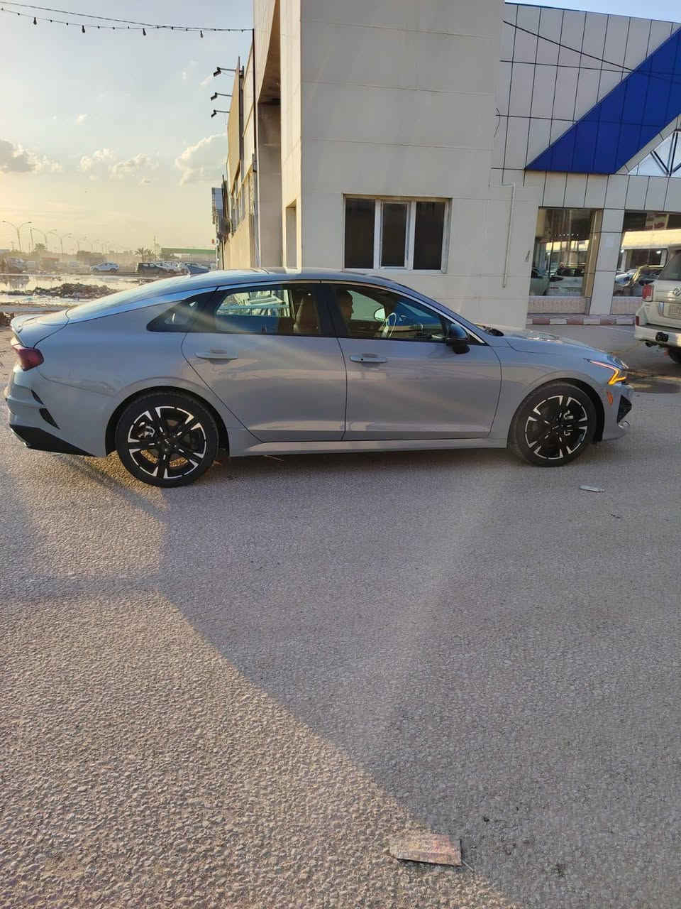 السلام عليكم كي 5 فايف جيتي لاين محرك تيربو السياره دخول جديد مرقمه وكامله السياره بسمي   الرقم ***********
