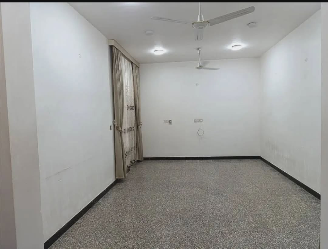 🏠دار للايجار مساحه ١٦٠م طابق ارضي بناء حديث يحتوي على غرفتين وصاله وكليدور ومطبخ ومجمع صحيات وطارمه

⁦^⁠_⁠_⁠_⁠_⁠_⁠_⁠_⁠_⁠_⁠^⁩⁦(⁠◍⁠•⁠ᴗ⁠•⁠◍⁠)⁩⁦(⁠◍⁠•⁠ᴗ⁠•⁠◍⁠)⁩⁦^⁠_⁠_⁠_⁠_⁠_⁠_⁠_⁠_⁠_⁠^⁩

🌏الموقع ابو غرق حي الحسين قرب مشروع الماء

⁦^⁠_⁠_⁠_⁠_⁠_⁠_⁠_⁠_⁠_⁠^⁩⁦(⁠◍⁠•⁠ᴗ⁠•⁠◍⁠)⁩⁦(⁠◍⁠•⁠ᴗ⁠•⁠◍⁠)⁩⁦^⁠_⁠_⁠_⁠_⁠_⁠_⁠_⁠_⁠_⁠^⁩

💰💸قيمه الايجار 300

‭

         ((مكتب عقارات الشمس مقابل المستشفى التركي))                         
                     
           📠 للاستفسار الاتصال او مراسله واتساب فقط

                           ***********📞

                          ***********📞
