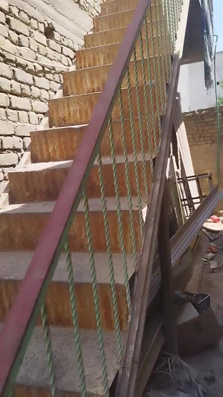 درج جكر شغل درجه اولى طول 5امتار السعر 250 بيع مستعجل مراسله على ***********
