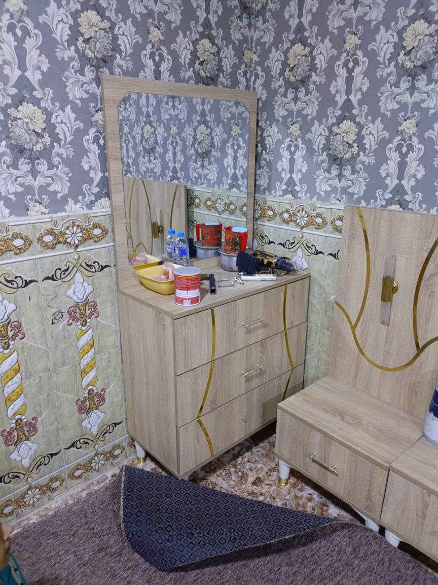 السلام عليكم غرفه نوم تركيا حجم وسط نضيفه كلش مابيه اي  ضرر السعر ٤٥٠  ولشراي يتصل موجود واتساب *********** البصرة, العراق
