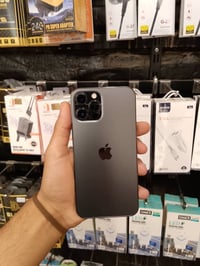 ايفون ١٢ برو ماكس • ٢٥٦ • اسود