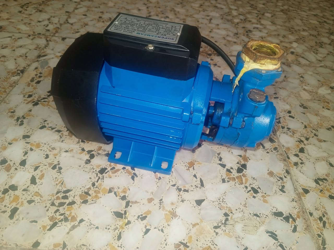 مطور ماي  لبيع  جديد 25


**إذا كنت صاحب هذا الإعلان وتريد حذفه لأي سبب، رجاءا أرسل رسالة إلى الدعم الفني**