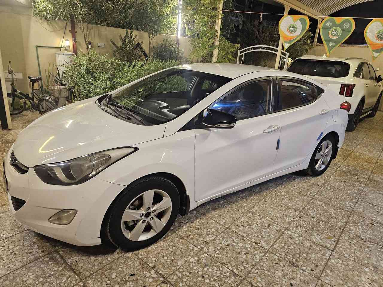 السلام عليكم النترا ٢٠١٤ خليجي السيارة جديدة  بيهة ربع البنيد صبغ فقط ومابيهة اي نقص وجواهة تخم تاير صدر امامي خلفي جديد رقم اربيل بسمي الشخصي السعر ١١٠ المكان محموديه *********** /***********
