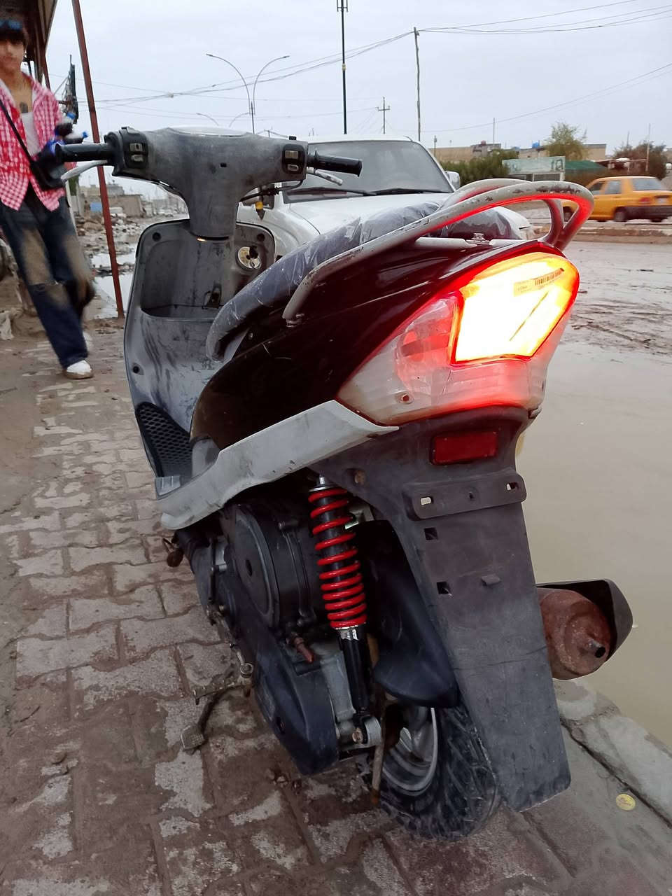 ماكس منغولي للبيع
دراجه كفاله عامه برغي ما مفتوح بيها
شغاله سلف هندر كهربائيات كلها شغاله
السعر 685 و بيها مجال
الديوانيه ***********
