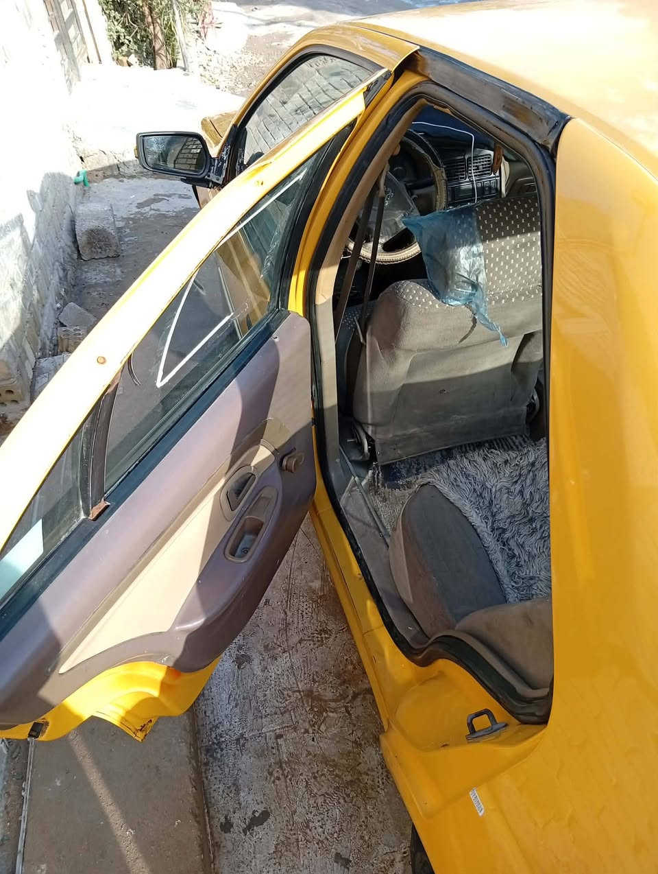 السلام عليكم بيجو اكد التفاصيل داخل الفيديو السعر 43 وبيها مجال بسيط مكاني بغداد  المشتل شارع المطبك التفاصيل أكثر اتصل رجاءا رجاءا الي ما يعجبه السعر يعبر المنشور رقم *********** ورقم الواتساب ***********
