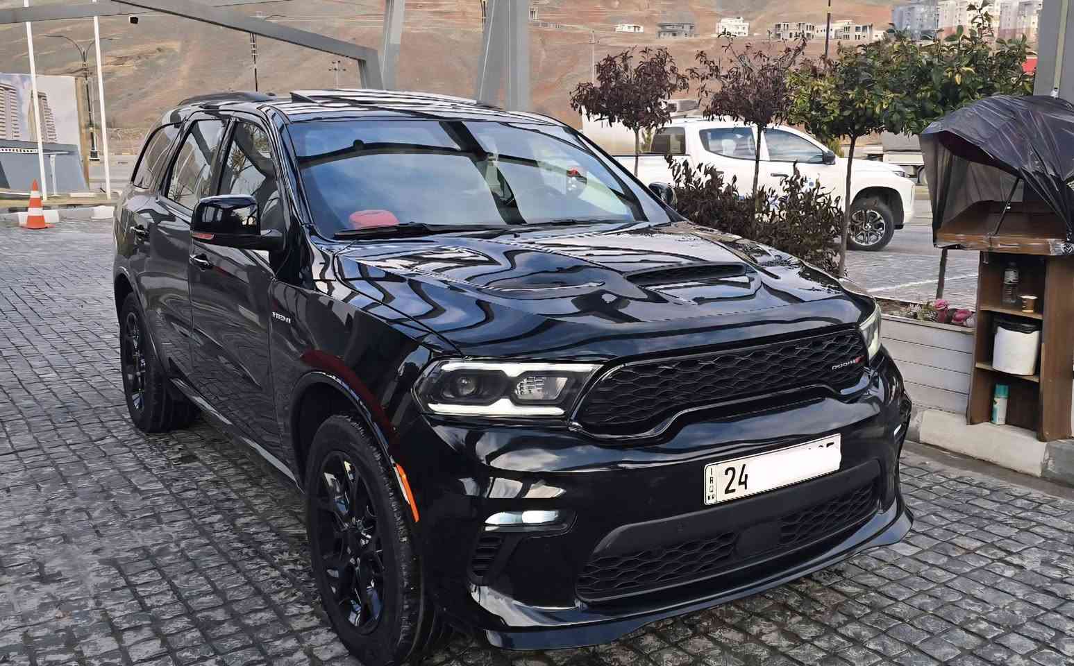 دورنكو 2023 RT PLUS ارتي بلص
فوول مواصفات أعلى فئة 
محرك V8 5.7L 
قطعتين تبديل شركة وقطعة صبغ

سلايت 
رادار امامي ( تثبيت مسار مع مانع تصادم )
رادار جانبي ( نقطة عمياء )
اشارة ليد LED
حساسات أمامية وخلفية مع مانع تصادم 
كشنات جلد تدفئة وتبريد 
كشن وستيرن خزن ميموري 
مرايات قلابة مع البك 
ستيرن تدفئة وتحكم كهربائي 
ماسحات اوتو مع المطر 
شفتات 
صندوق كهربائي 
شاشة كبيرة ابل كار بلي واندرويد اوتو وناڤيكيشن 
تشغيل عن بعد 
وضعيات قيادة 

رقم دهوك بأسمي 
رقم وهزة وسنوية كامل جديد 2032

السعر  : 310 وبيها مجال 
المكان : دهوك 
***********
***********
اتصال أو واتساب
