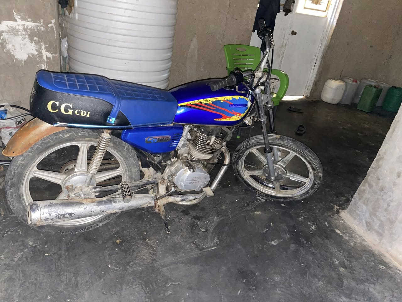 سلام عليكم شلونكم شباب
دراجه ايراني موديل 22  
بيه كم نقص تجيني خاص وكلك شنو بيه ما بيه سعر 325 وبيه مجال  
مكاني بغداد المحموديه    
رقمي ***********
