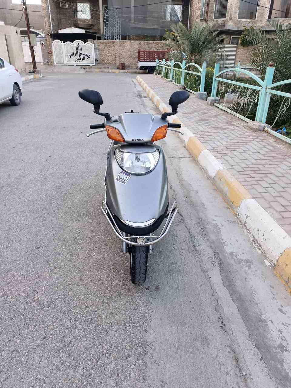 درجة سبيسي ياباني كفرات اصليه مختمه ياباني خمسه أختام كابريتر اصليه كهربايات كله شغال صندوق شغال قفل سكان درجة بلاديه مبيه أي نقص كابريتر اصليه كله بلاديه شغاله سلف هندر الهاتف *********** المكان كوت الزهراء
